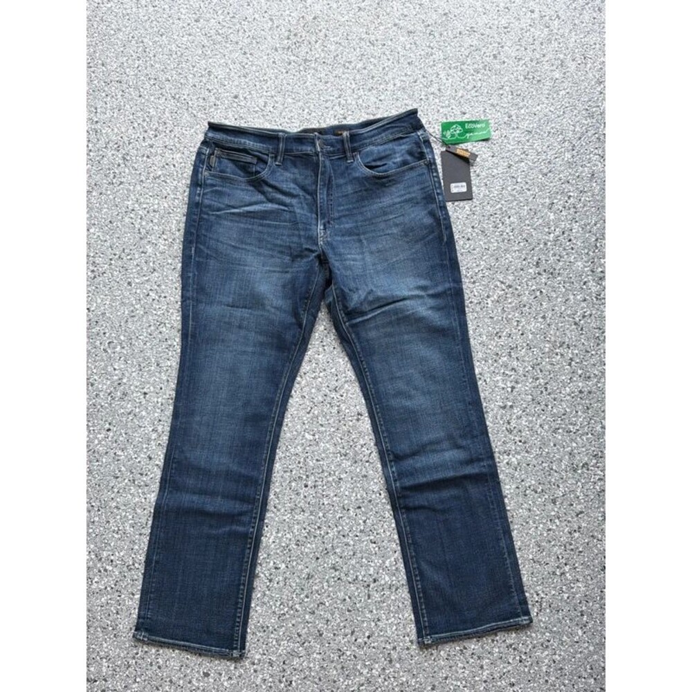 Outpost Makers Jeans Mens 36x32 Relaxed Straight Dark Wash Stretch NWT Buckle